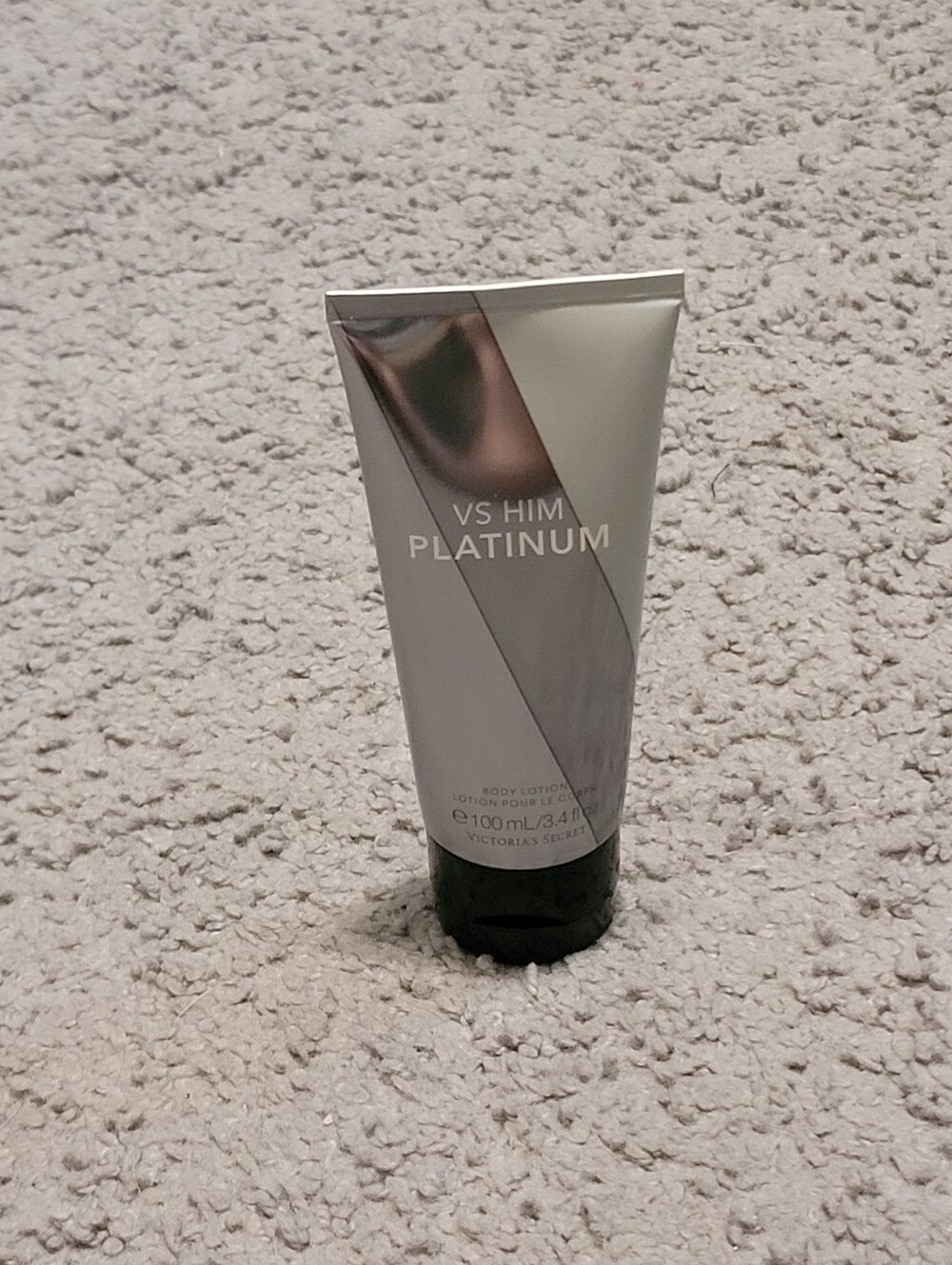 VS Him Platinum Body Lotion - Silver